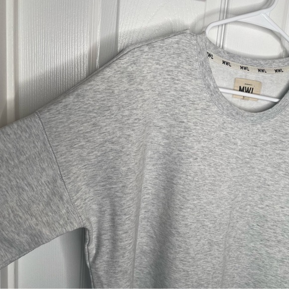 Madewell MWL Superbrushed Easygoing Sweatshirt Comfy Cozy in Icy Heather Gray M - Picture 6 of 13